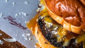 Con Andy, Hundred Burgers ha reforzado su operativa para sostener ese nivel de exigencia en el día a día.